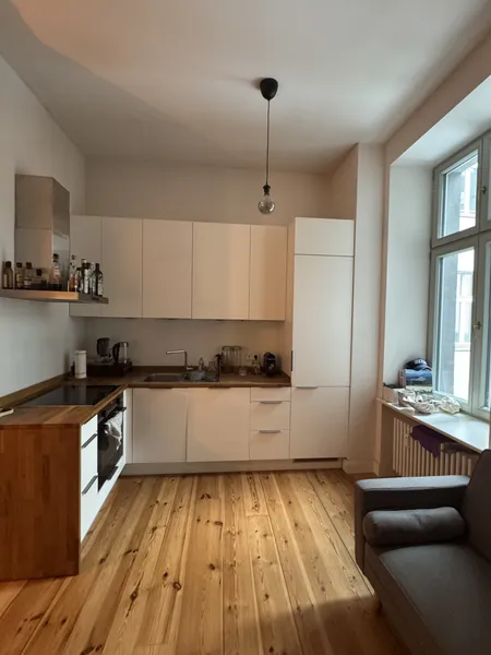 Brunnenstraße 13, Großzügige 72 m² Altbauwohnung in bester Lage von Berlin-Mitte — photo 1
